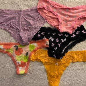 panties bundle 🪷
